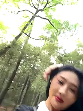 linger-23 online show from 10-08-25, 07:06