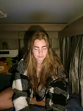 Amesthyst destiny online show from 10-15-25, 01:17