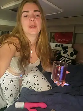 Amesthyst destiny online show from 10-15-25, 10:21