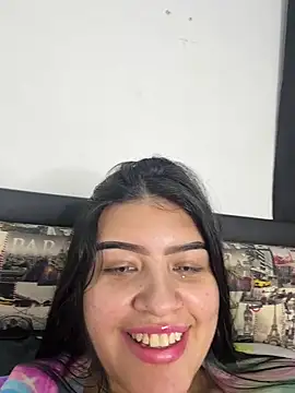 Snapshot of Candy_Roose chatting on 03-22-25, 04:24 Candy Roose online show from 03-22-25, 04:24