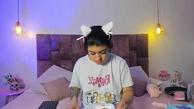 Candy Roose online show from 10-26-25, 04:07