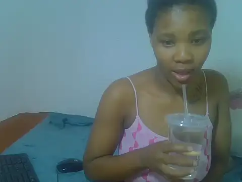 Snapshot of Hotytoty26 chatting on 03-12-25, 08:41 Hotytoty26 online show from 03-12-25, 08:41