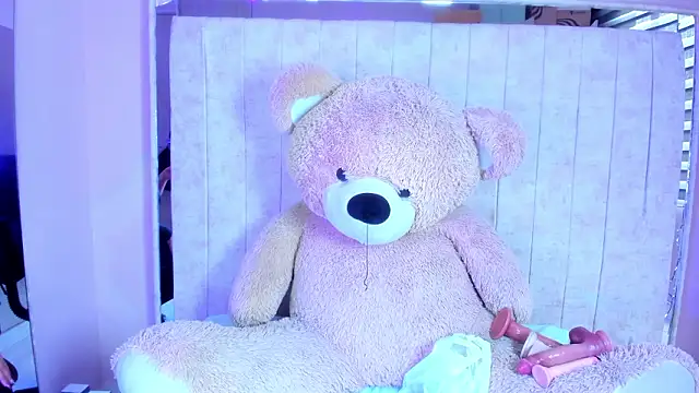 Snapshot of Alice_26_ chatting on 02-23-26, 02:14 Alice 26 online show from 02-23-26, 02:14