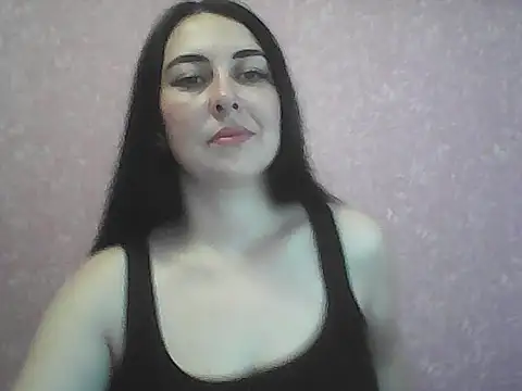 Snapshot of DaryaMens chatting on 10-14-25, 11:33 DaryaMens online show from 10-14-25, 11:33