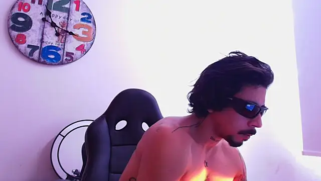 josemeirelesfox online show from 10-06-25, 05:54