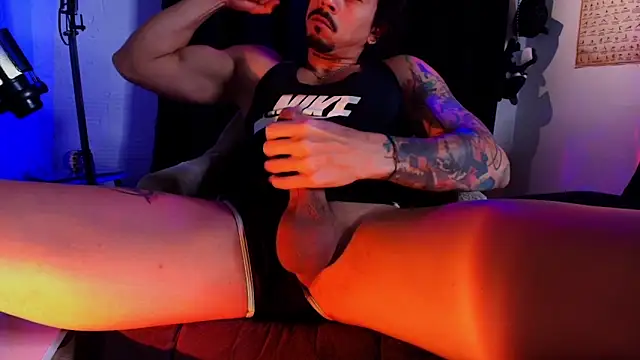 josemeirelesfox online show from 10-12-25, 01:59