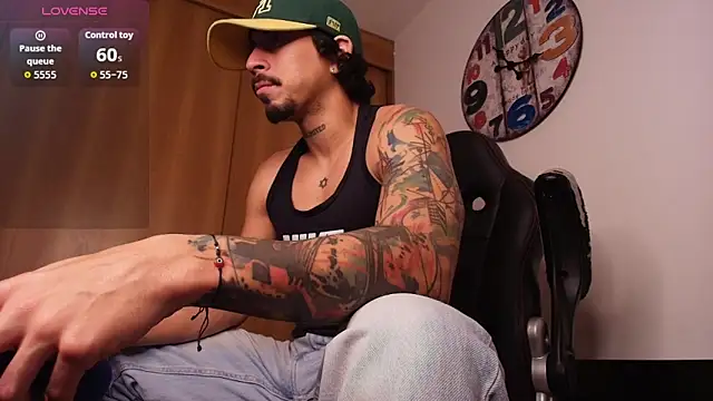 josemeirelesfox online show from 10-30-25, 02:40