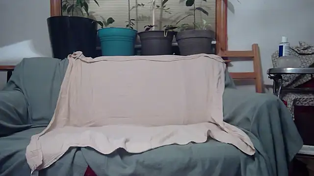 Snapshot of jonnygoodtimes chatting on 10-04-25, 12:19 jonnygoodtimes online show from 10-04-25, 12:19