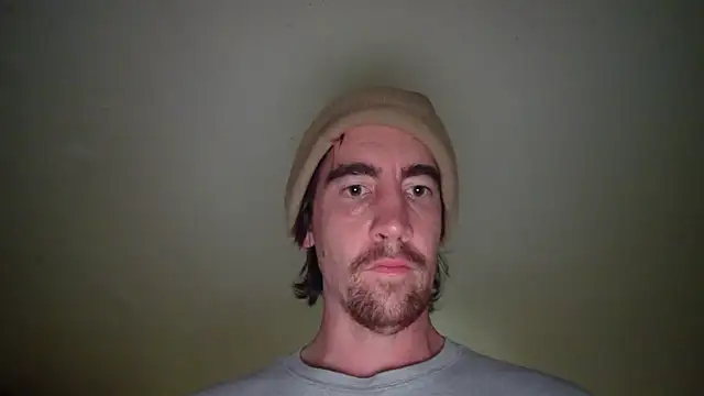 Snapshot of jonnygoodtimes chatting on 10-23-25, 12:43 jonnygoodtimes online show from 10-23-25, 12:43