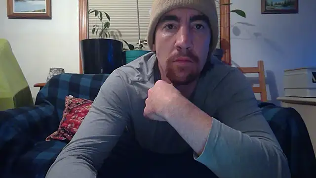 Snapshot of jonnygoodtimes chatting on 10-31-25, 01:28 jonnygoodtimes online show from 10-31-25, 01:28