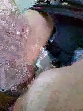 Snapshot of Chocas12 chatting on 11-11-25, 06:08 Chocas12 online show from 11-11-25, 06:08