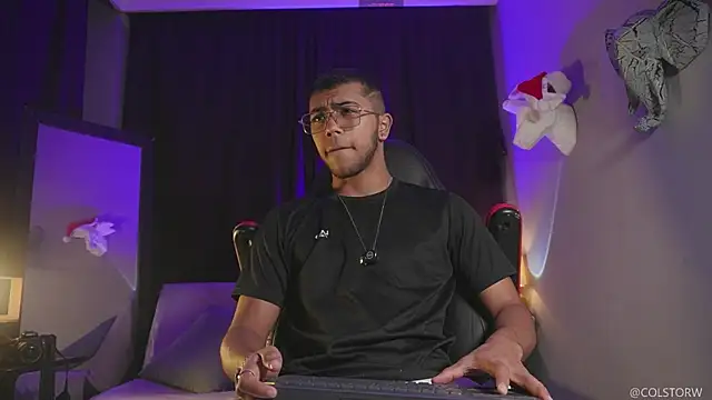 Colstorw  online show from 01-06-26, 09:57