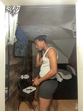 Sir-Tucker online show from 11-18-25, 01:00