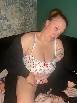 XxXMistyXxX online show from 10-09-25, 09:46