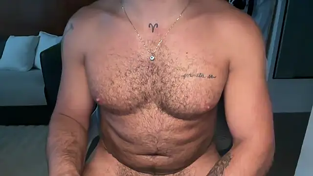 Snapshot of TopRaw3 chatting on 09-25-25, 02:10 TopRaw3 online show from 09-25-25, 02:10