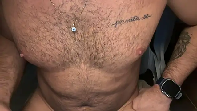 Snapshot of TopRaw3 chatting on 11-02-25, 09:28 TopRaw3 online show from 11-02-25, 09:28