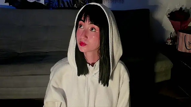 pauline rouge online show from 10-06-25, 10:12