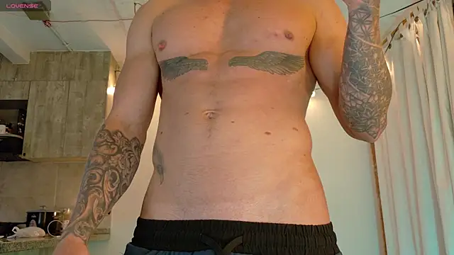 Ryannblue07 online show from 11-09-25, 01:04