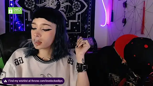 lovelockedlips online show from 10-17-25, 02:26