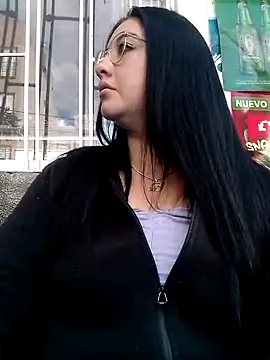 melisamoon  online show from 03-17-25, 09:45