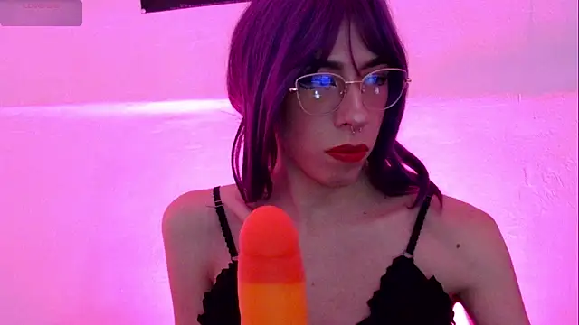 kattycat  online show from 09-28-25, 01:44