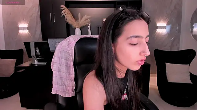 LarisaSmirnov online show from 01-16-26, 04:16