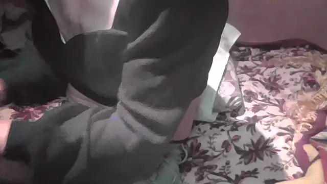 JoaoPinto0 online show from 10-06-25, 07:55