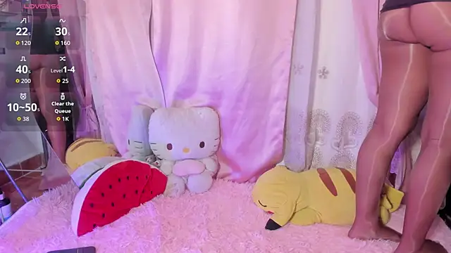 Snapshot of ally_sun__ chatting on 09-25-25, 12:09 ally sun online show from 09-25-25, 12:09