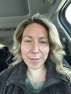 LittleMsMILF online show from 02-26-26, 03:44