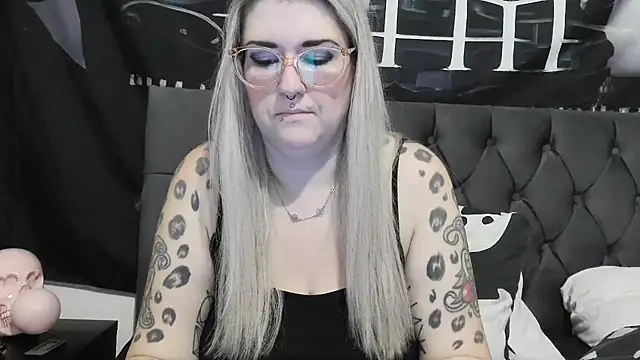 Sizzling Indie36 online show from 12-16-25, 10:48