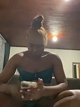 Lahtinah24 online show from 03-19-25, 09:48