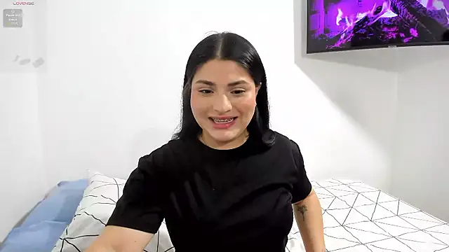 pareja curiosa19 online show from 10-09-25, 12:41