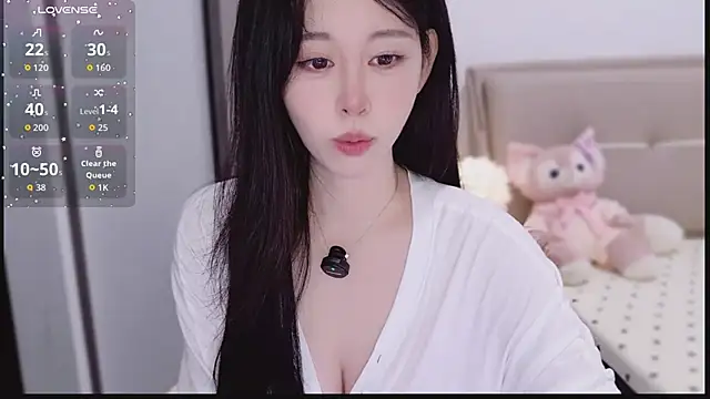 Yoyuyuy online show from 11-23-25, 12:21