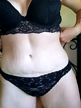 emiliemilf online show from 02-26-26, 07:57