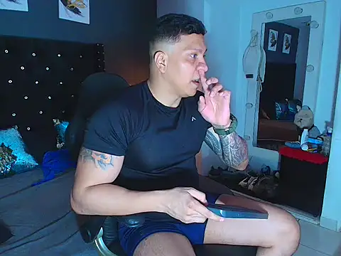 Snapshot of ethan_dalton_ chatting on 10-25-25, 02:52 ethan dalton online show from 10-25-25, 02:52