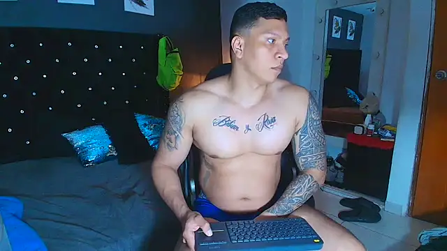 Snapshot of ethan_dalton_ chatting on 11-07-25, 03:17 ethan dalton online show from 11-07-25, 03:17