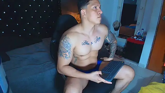 Snapshot of ethan_dalton_ chatting on 12-02-25, 03:23 ethan dalton online show from 12-02-25, 03:23