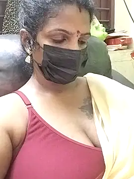 poojaa-rani online show from 11-20-25, 05:01