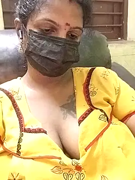 poojaa-rani online show from 11-22-25, 05:23