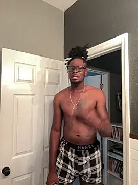 Snapshot of intertwine2025 chatting on 03-19-25, 08:00 intertwine2025 online show from 03-19-25, 08:00