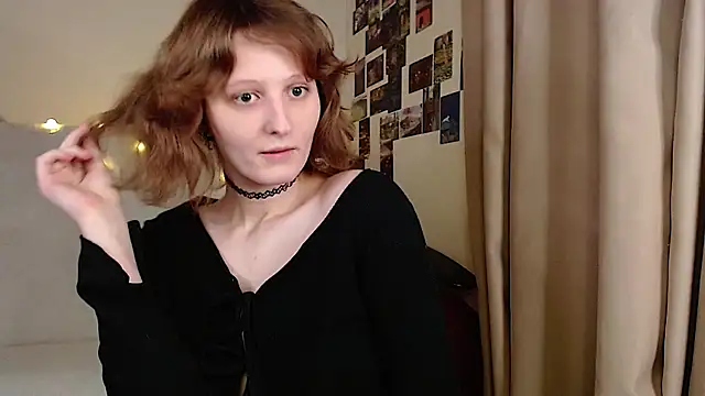 Snapshot of c0ralynx chatting on 10-09-25, 02:20 c0ralynx online show from 10-09-25, 02:20