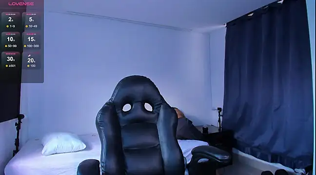 Snapshot of Etheral_teo chatting on 03-20-25, 08:19 Etheral teo online show from 03-20-25, 08:19