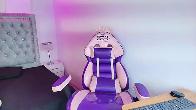 Lia adamsss online show from 01-15-26, 03:44