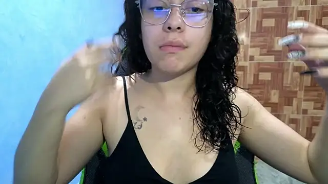 Snapshot of Mabbaldama chatting on 09-25-25, 10:19 Mabbaldama online show from 09-25-25, 10:19