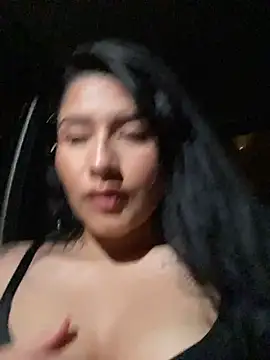 Snapshot of andrea_gomes_ chatting on 10-24-25, 09:06 andrea gomes online show from 10-24-25, 09:06