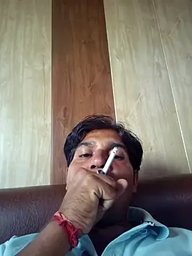 Snapshot of johnny8731 chatting on 10-05-25, 10:35 johnny8731 online show from 10-05-25, 10:35