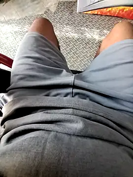 Snapshot of hot_integer chatting on 03-17-26, 09:45 hot integer online show from 03-17-26, 09:45