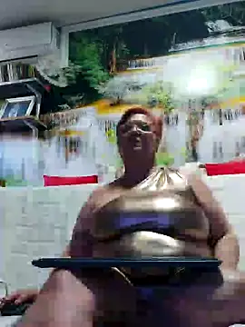 QueenPammy1 online show from 02-09-25, 09:47