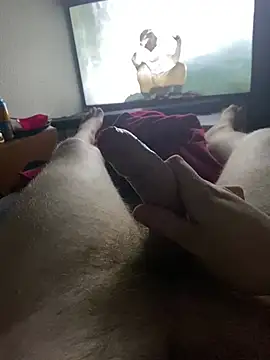 Snapshot of yves24Post chatting on 03-17-25, 08:51 yves24Post online show from 03-17-25, 08:51