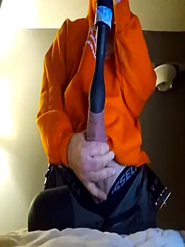 Snapshot of LunarFleshlight869 chatting on 11-19-25, 03:34 LunarFleshlight869 online show from 11-19-25, 03:34